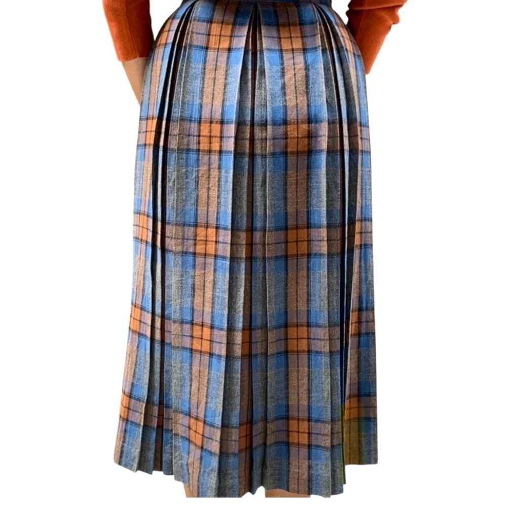 Plus size Vintage Wool Plaid Skirt - Picture 6 of 6